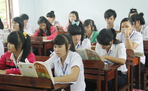 HỌC SINH YÊU MÔN LỊCH SỬ NHỜ CÁCH LÀM SÁNG TẠO